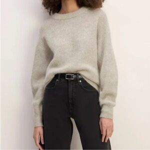 Everlane The Cocoon Crew Sweater in Alpaca
